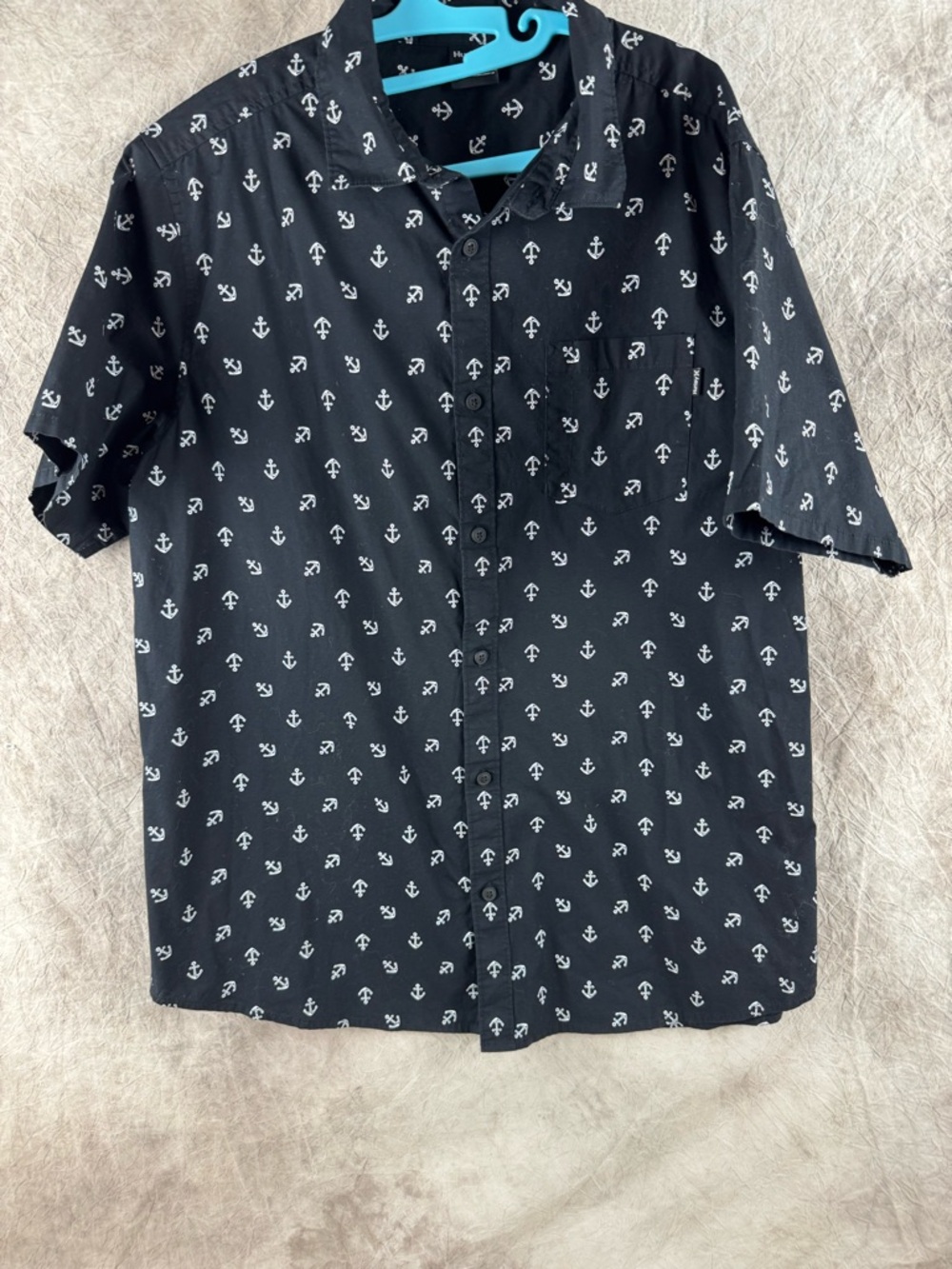 Hurley Black Short-Sleeve Button-Up Shirt with White Anchor Print Large Summer